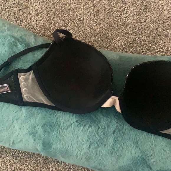Victoria’s Secret Very Sexy padded lace bra sz 32D - Picture 4 of 5